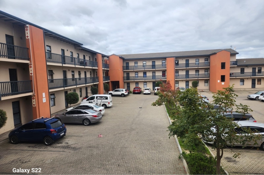 2 Bedroom Property for Sale in Parklands Western Cape